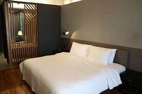 Midori Clark Hotel and Casino