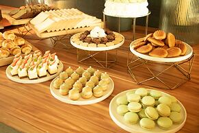 Midori Clark Hotel and Casino