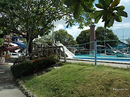 Caribbean Waterpark and Resotel