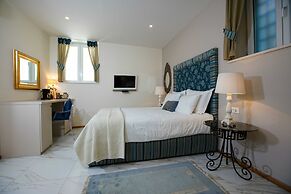 Zephyrus Boutique Accommodation