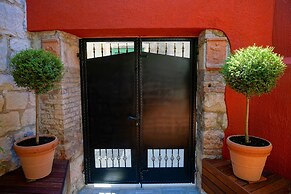 Zephyrus Boutique Accommodation