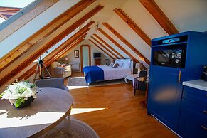 Zephyrus Boutique Accommodation