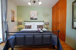 Zephyrus Boutique Accommodation