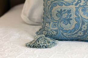 Zephyrus Boutique Accommodation