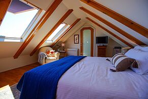 Zephyrus Boutique Accommodation