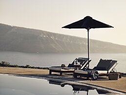 Santo Pure Oia Suites & Villas