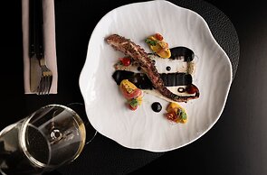 Santo Pure Oia Suites & Villas