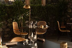 Santo Pure Oia Suites & Villas