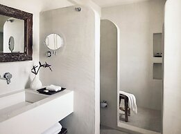 Santo Pure Oia Suites & Villas