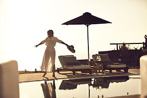 Santo Pure Oia Suites & Villas