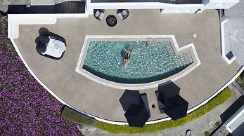 Santo Pure Oia Suites & Villas