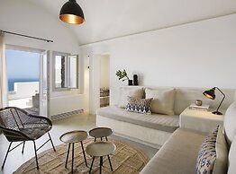Santo Pure Oia Suites & Villas