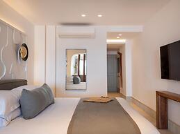 Santo Pure Oia Suites & Villas