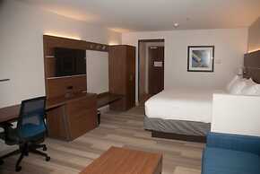 Holiday Inn Express & Suites Decatur by IHG