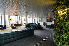 Lodge In MIS