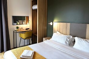 Lodge In MIS