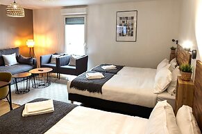 Lodge In MIS