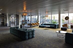Lodge In MIS
