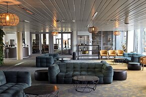 Lodge In MIS