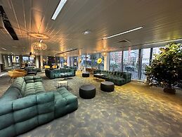 Lodge In MIS