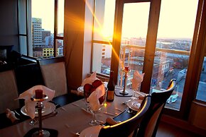 The Juliet by Victoria Royal Vacations