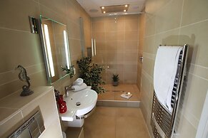 Windermere Boutique Hotel