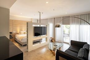 The Hub Urban Hotel