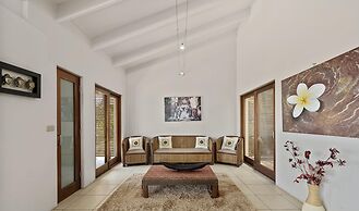 McAuleys Beach House