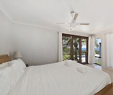 McAuleys Beach House