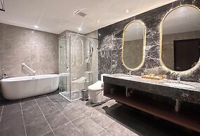 The Grand Hotel Kaohsiung