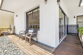 IsShoNi House
