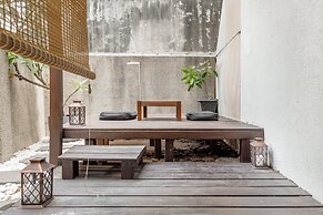 IsShoNi House