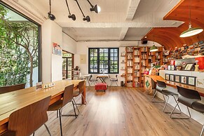 IsShoNi House