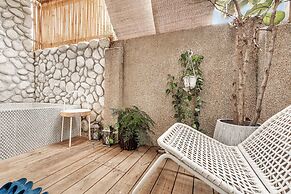 IsShoNi House