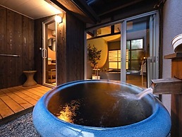 Nazuna Kyoto Nijo-jo