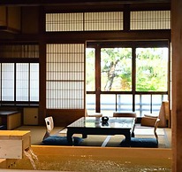 Nazuna Kyoto Nijo-jo