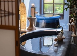 Nazuna Kyoto Nijo-jo