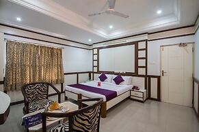 OYO Flagship 983 Hotel Surya Residency