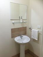 The Nosh & Nod - Avon Terrace