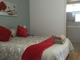 The Nosh & Nod - Avon Terrace