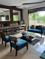 YUHI MANSIONS | A Boutique Stay