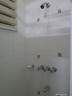 Alicia Tower Residences - Adult Only - Hostel