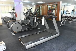 Alicia Tower Residences - Adult Only - Hostel