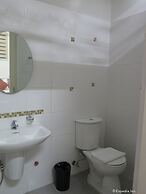 Alicia Tower Residences - Adult Only - Hostel