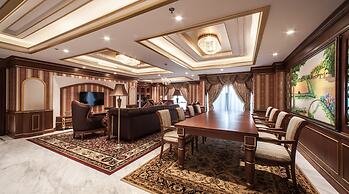 Army Hotel