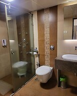 Hotel Maharana Inn Chembur