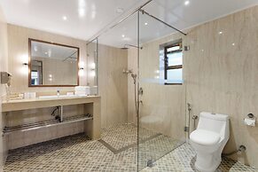 Seashell Suites and Villas