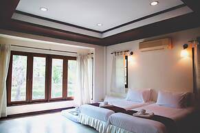 Tak Andaman Resort & Hotel