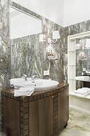 Rialto Canal View With Terrace and Balcony