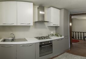 Rialto Canal View With Terrace and Balcony